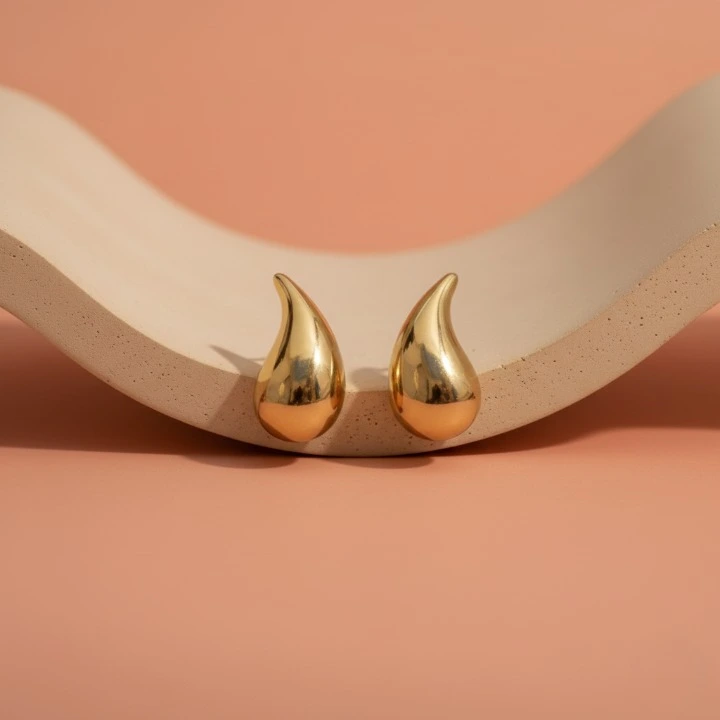 Larme d'Or – Boucles d'Oreilles Goutte Poli Miroir – Image 9