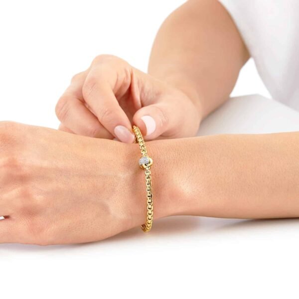 18ct Yellow Gold Eka Tiny Diamond Bracelet – Image 2