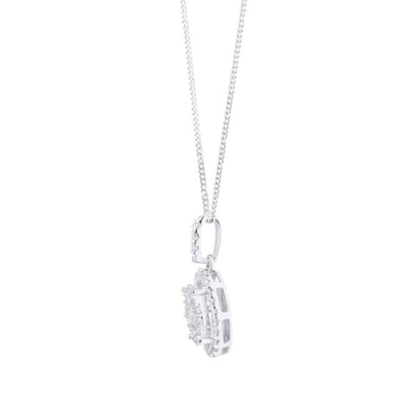 9ct White Gold 0.25ct Diamond Oval Cluster Pendant – Image 2