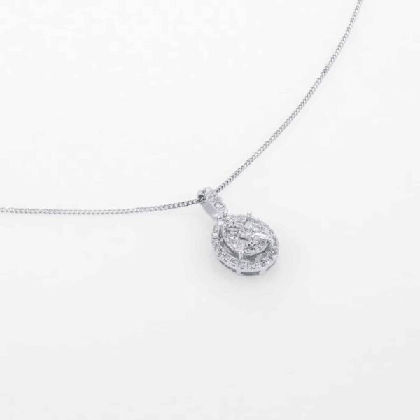 9ct White Gold 0.25ct Diamond Oval Cluster Pendant – Image 3